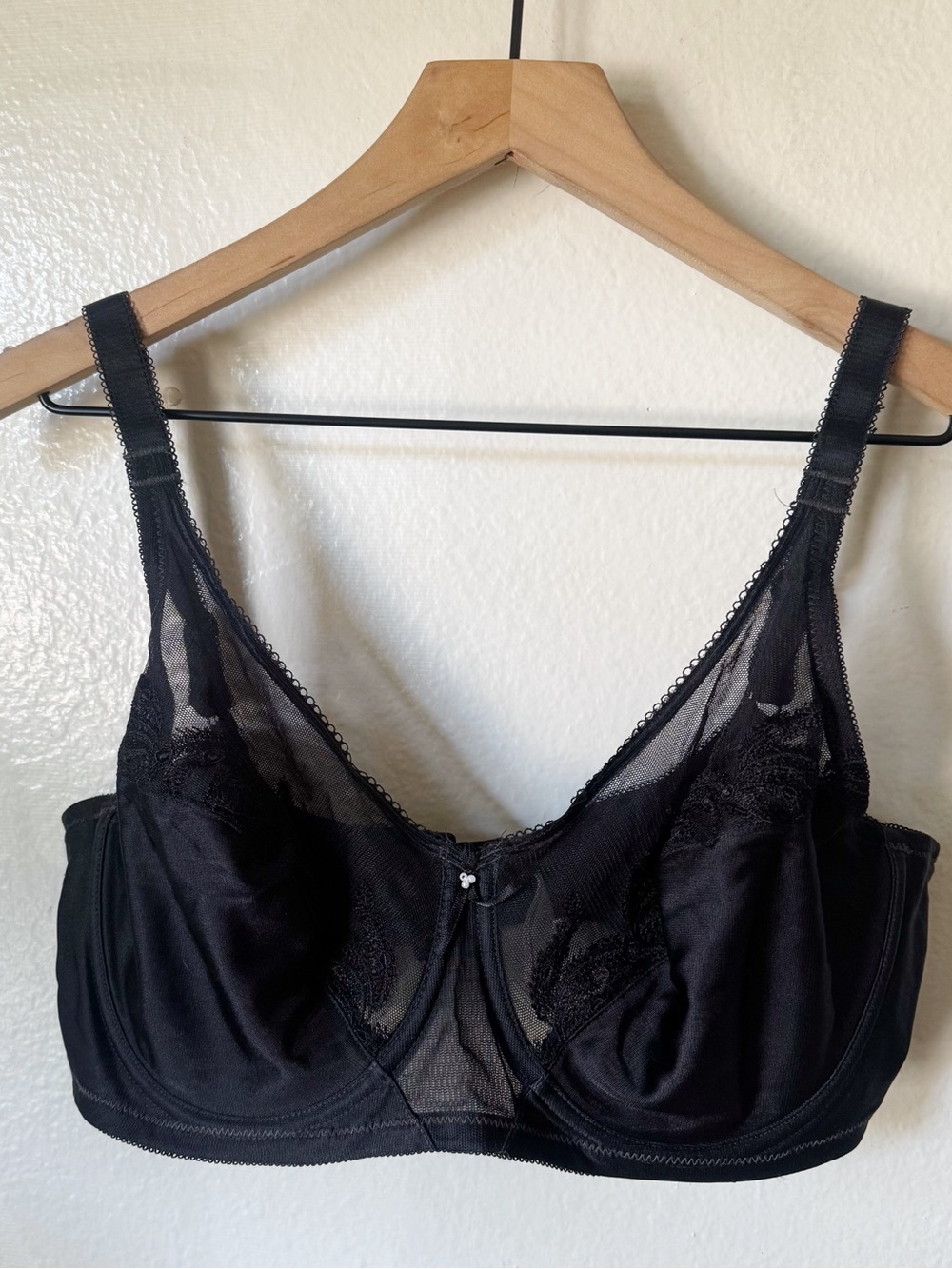 Wacoal | Feather Full Figure Sheer-Embroidery Underwire Bra